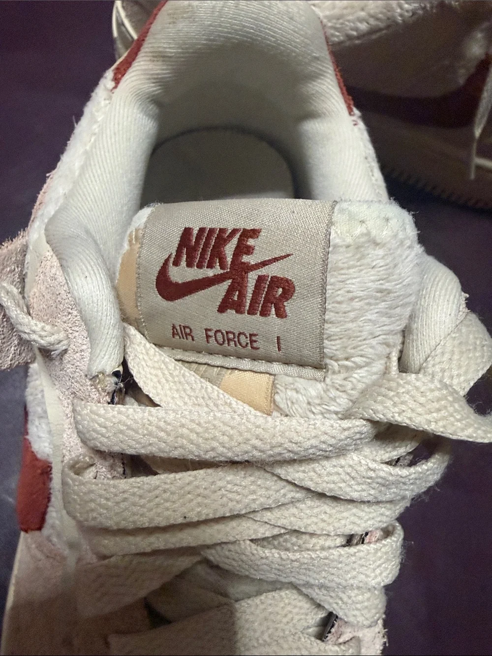 Nike Low-Top Sneakers in Cream & Dusty Pink